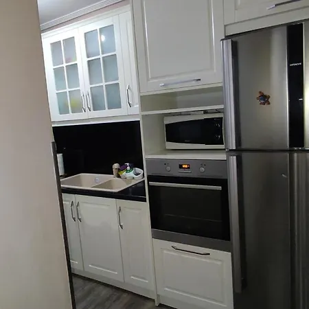 Classic Hera Apartment
