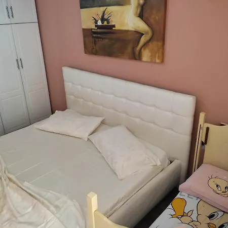 Classic Hera Sarandë